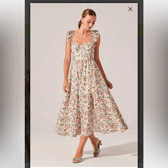 Astr | Dresses | Astr Wedelia Floral Bustier Midi Dress | Poshmark